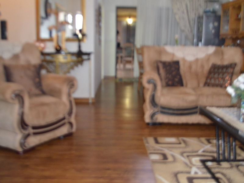Family home with a spacious flatlet in Krugersdorp - Photo 6