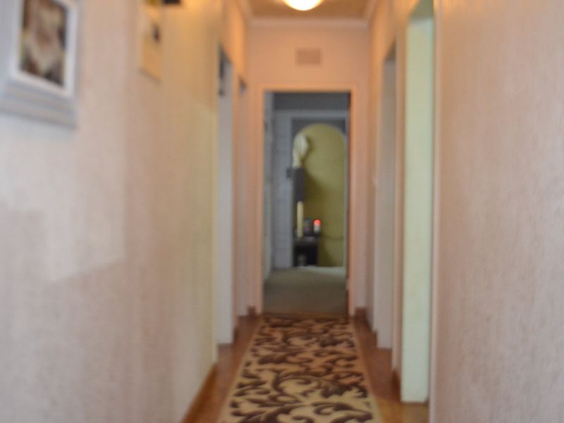 Family home with a spacious flatlet in Krugersdorp - Photo 9