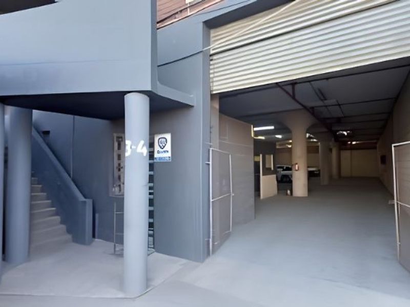 Mini Factory in Secure Industrial Complex - Photo 2
