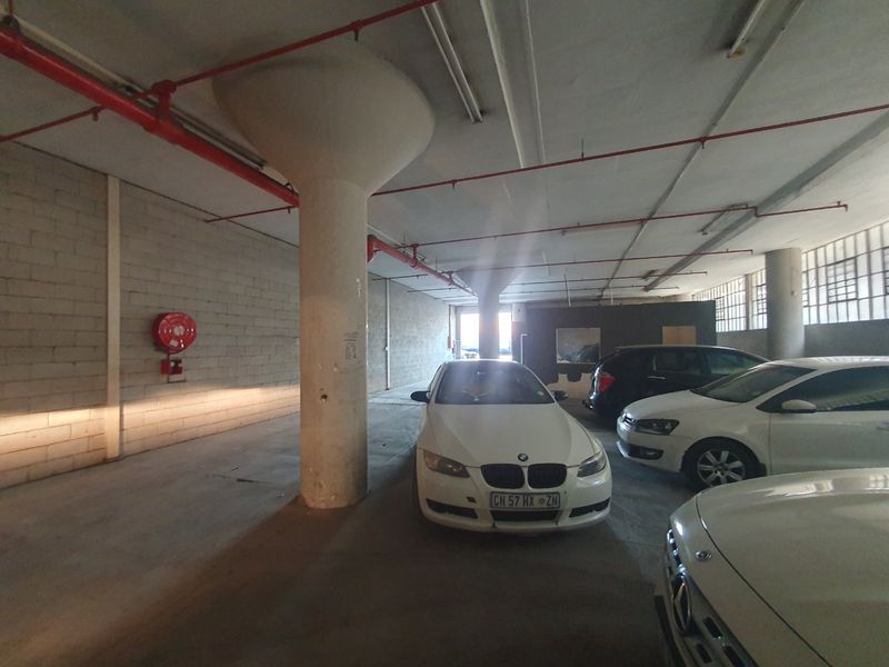 Mini Factory in Secure Industrial Complex - Photo 6