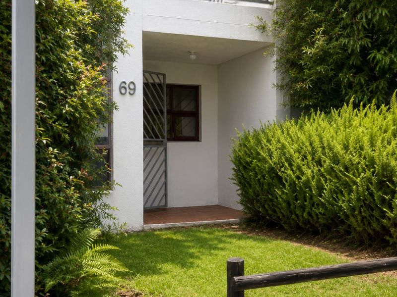 Modern Ground Floor 1 Bedroom Apartment in the Heart of Morningside - Photo 7