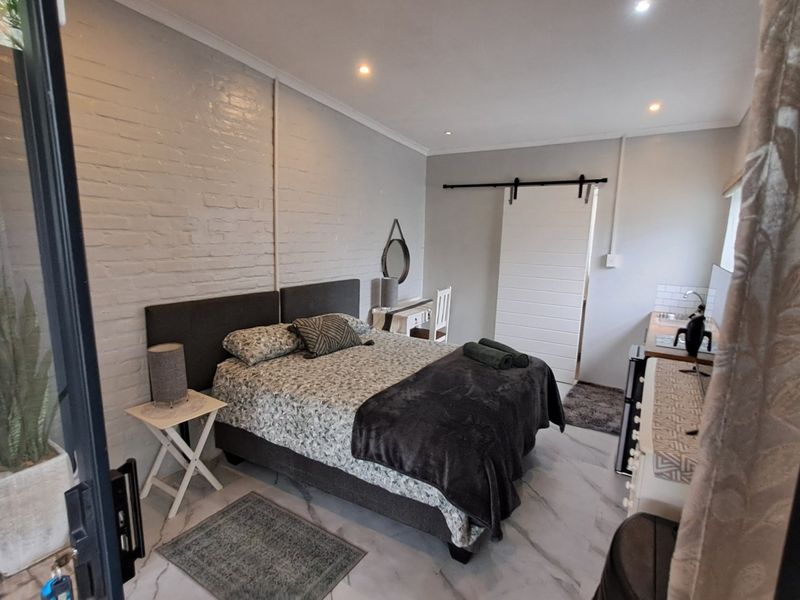 Flatlet to rent in Sought-After Walmer - Photo 7