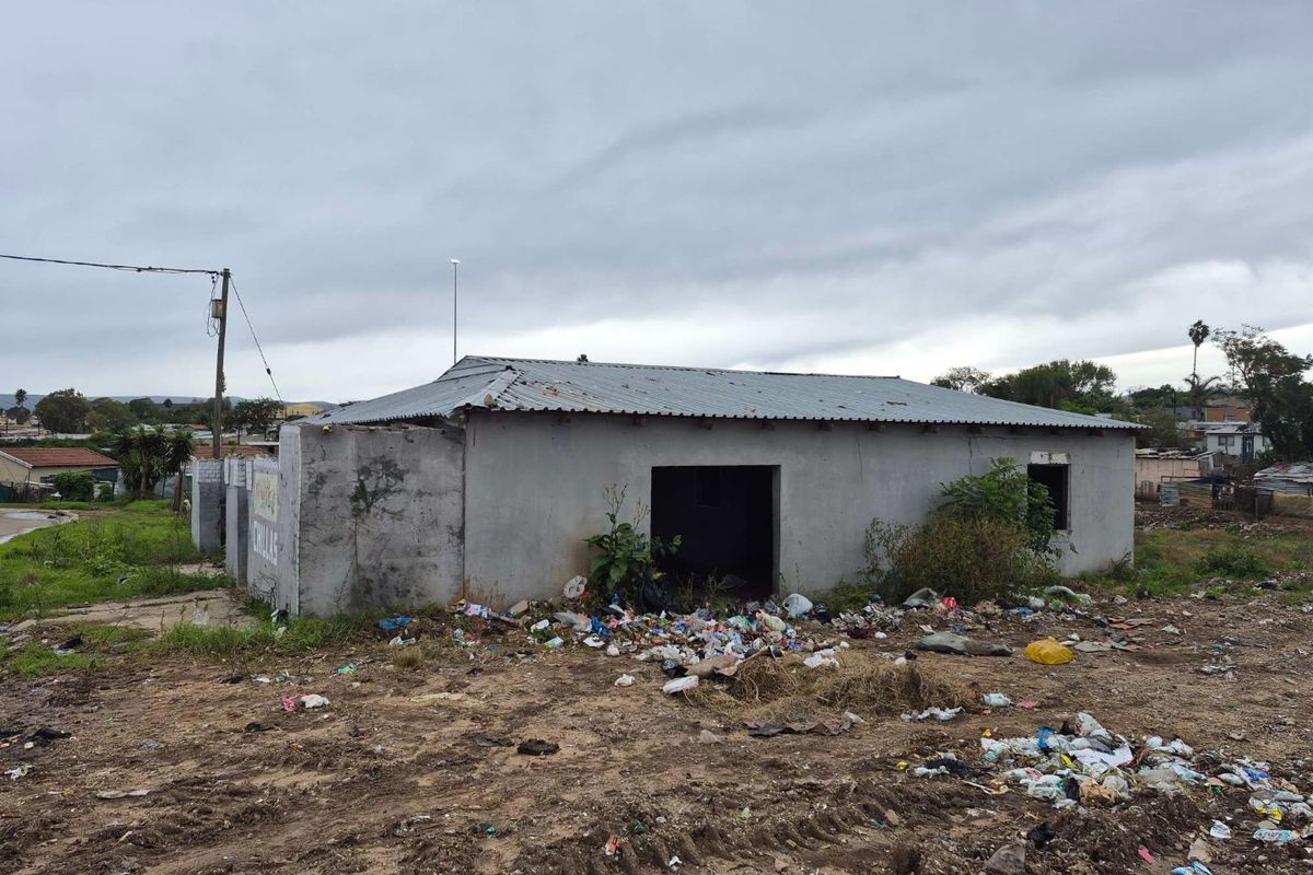 Investment property for sale in Uitenhage - Photo 5