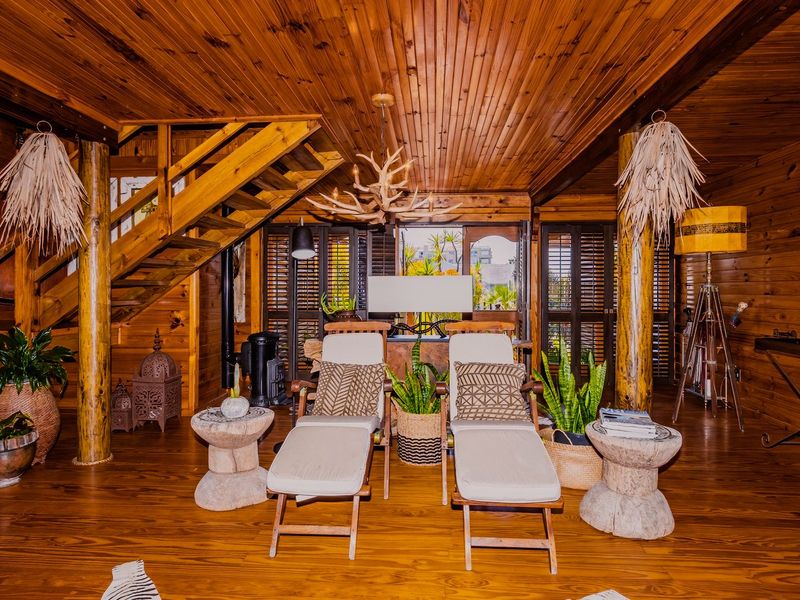Exceptional Knysna-Style Beachfront Retreat for Coastal Living in Melkbosstrand Central - Photo 7