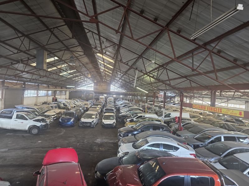 Large-Scale Industrial Property in Prospecton - Photo 2