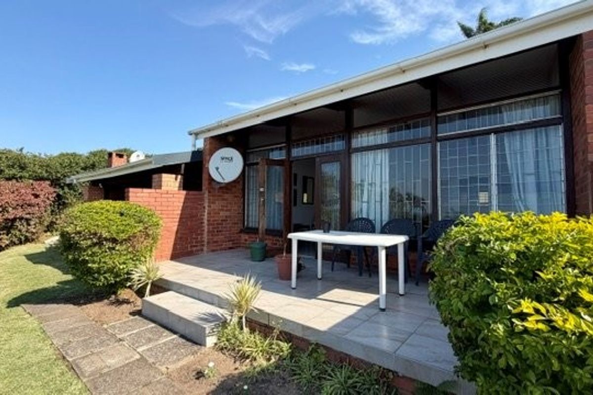 Charming Coastal Townhouse With Lovely Sea Views - Photo 4
