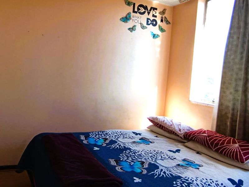 2 Bedroom Apartment for Sale in Silverton, Pretoria – Comfortable Living in a Convenient Location - Photo 7