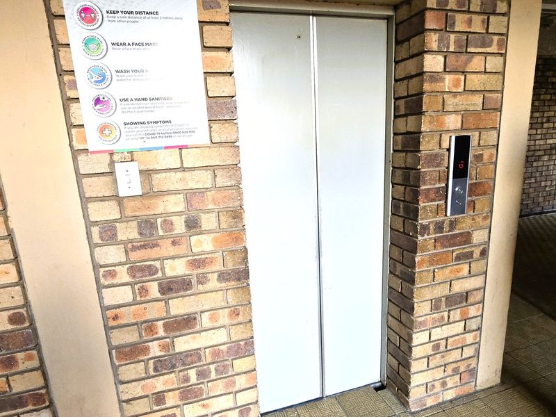 2 Bedroom Apartment for Sale in Silverton, Pretoria – Comfortable Living in a Convenient Location - Photo 10