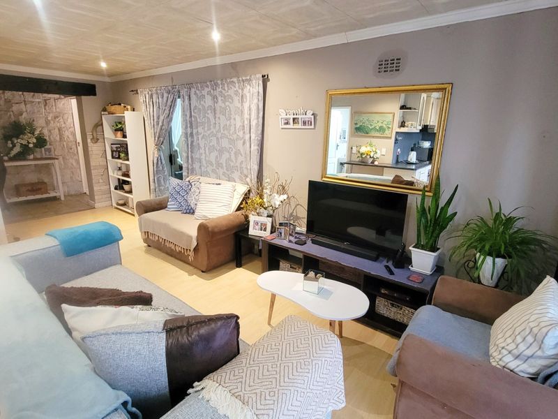 Finally a place you can call Home...  - Photo 3
