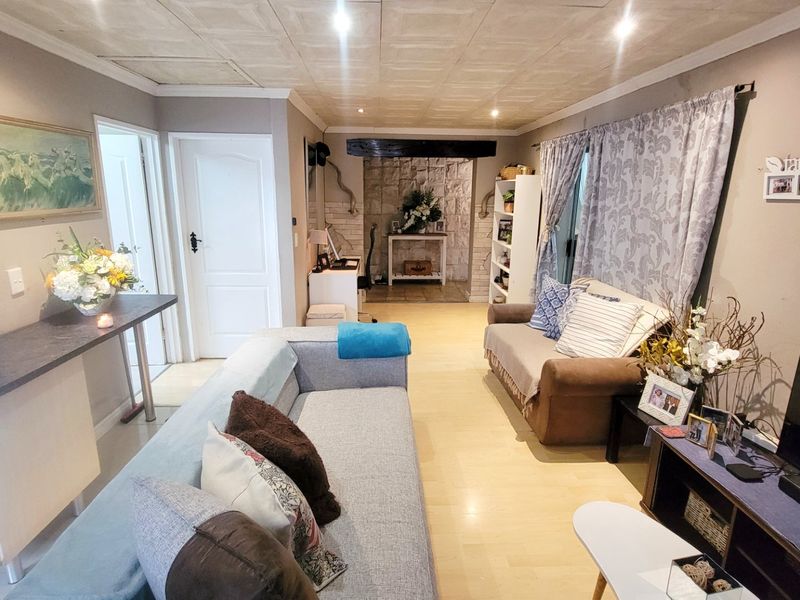 Finally a place you can call Home...  - Photo 4