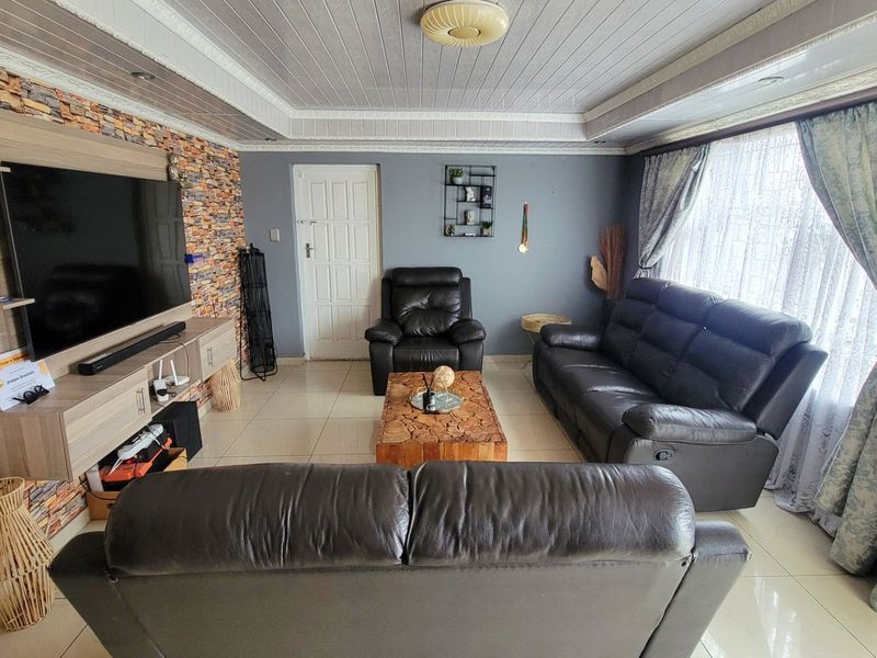 Finally a place you can call Home...  - Photo 10