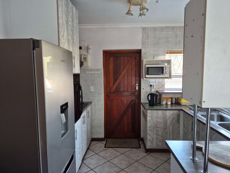 3 bedroom Townhouse for sale in Crestview Villas - Photo 9