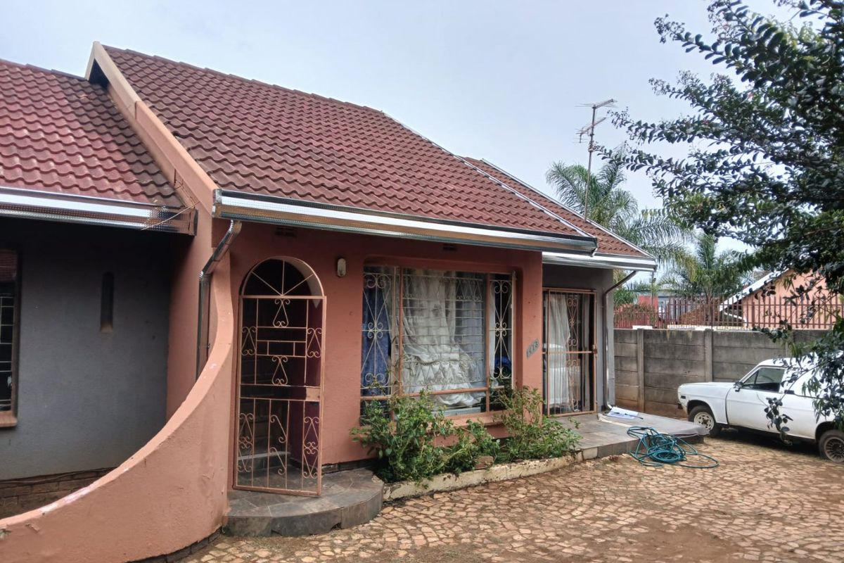 Beautiful 3Bedroom House on 600 sqm Stand - Photo 2