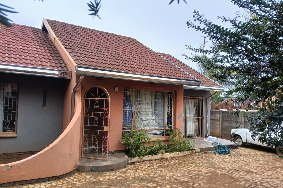 Beautiful 3Bedroom House on 600 sqm Stand - Photo 4