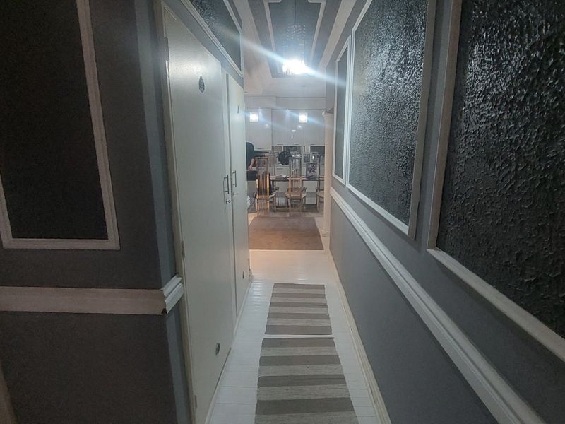 Family home in Bluff with pet friendly charm - Photo 10