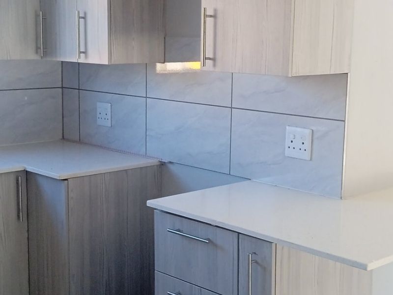 Modern & luxurious 2 bedroom apartments for sale in a new development - Melodie - Hartbeespoort - Photo 5