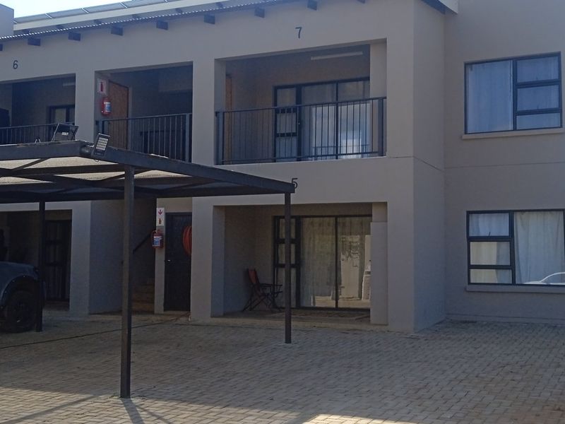 Modern & luxurious 2 bedroom apartments for sale in a new development - Melodie - Hartbeespoort - Photo 1