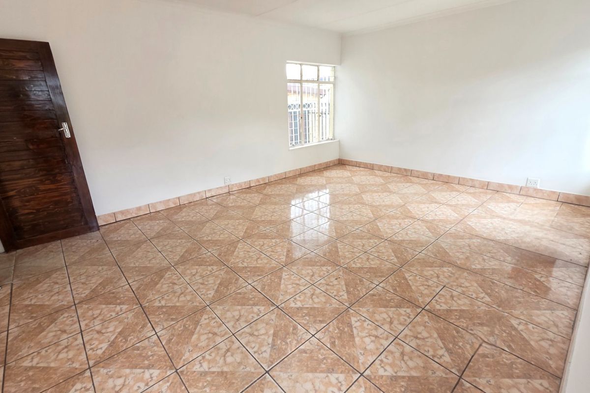 The Perfect Start for First time Buyers! - Photo 2