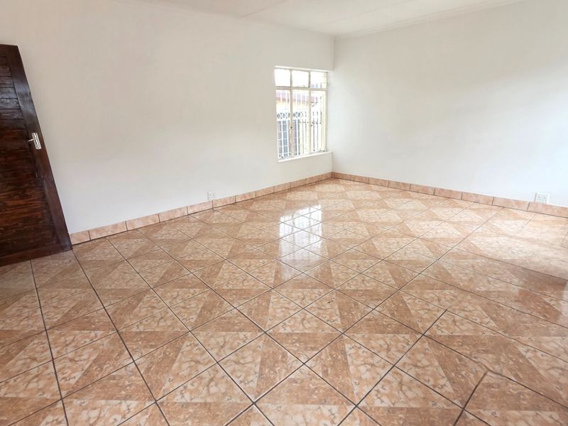 The Perfect Start for First time Buyers! - Photo 2