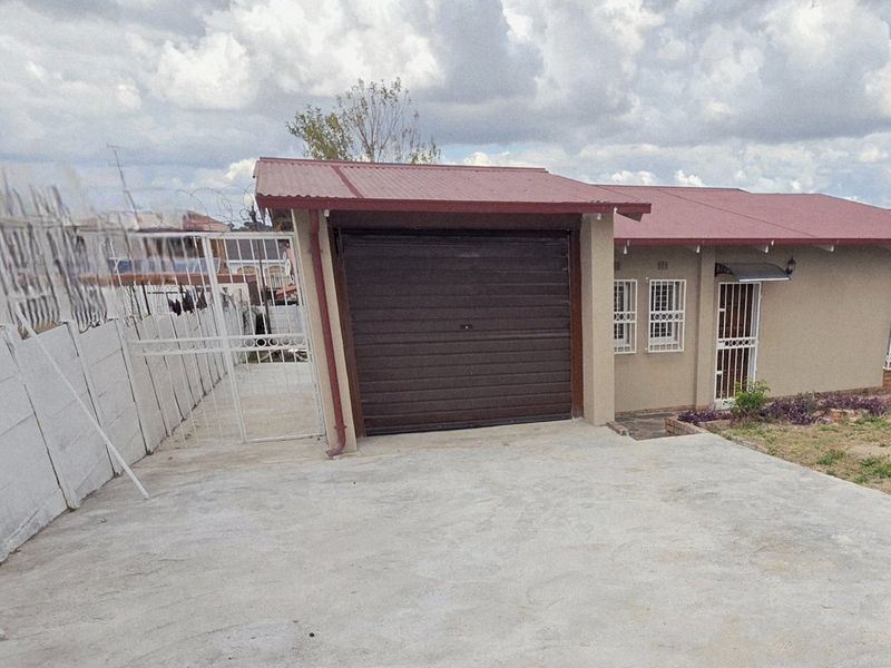 The Perfect Start for First time Buyers! - Photo 1