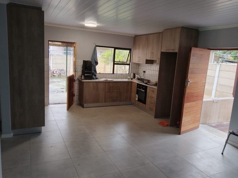 house for sale bellville south - Photo 5