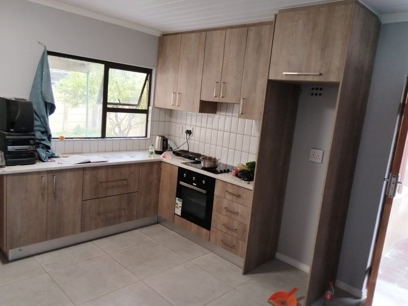 house for sale bellville south - Photo 4