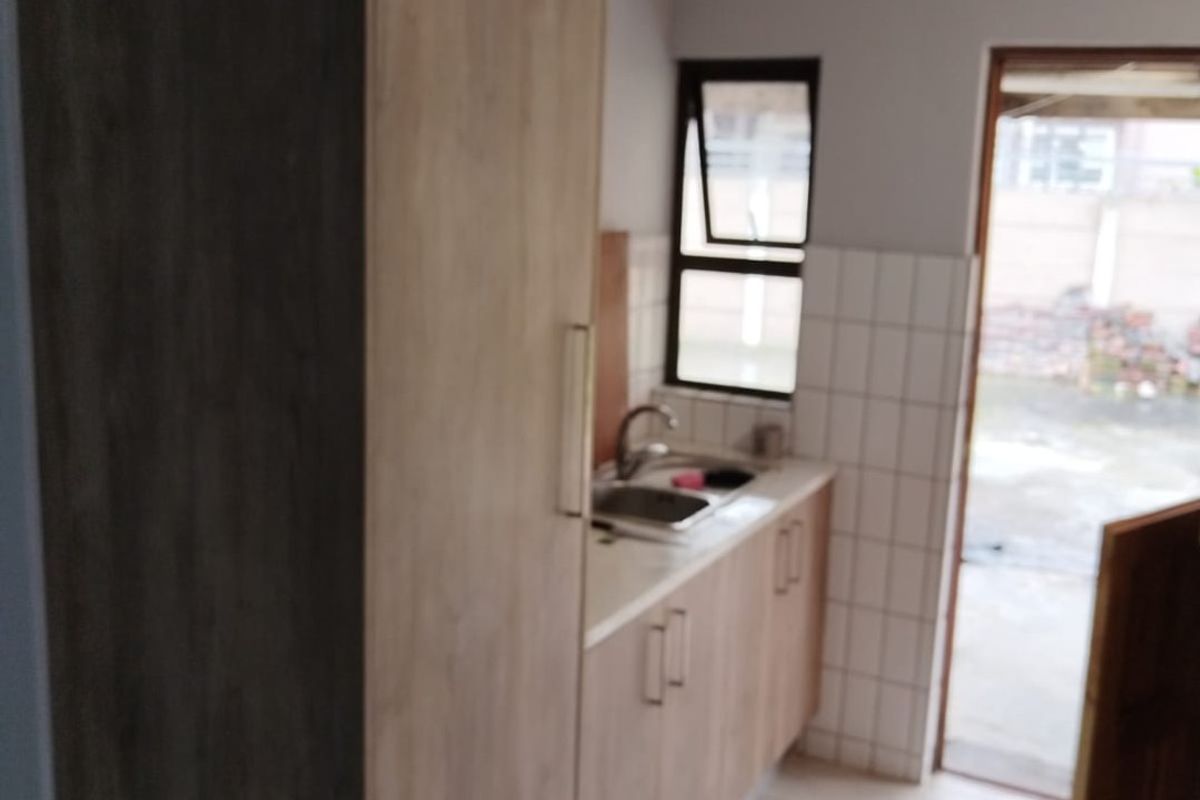 house for sale bellville south - Photo 3