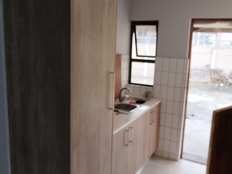 house for sale bellville south - Photo 3