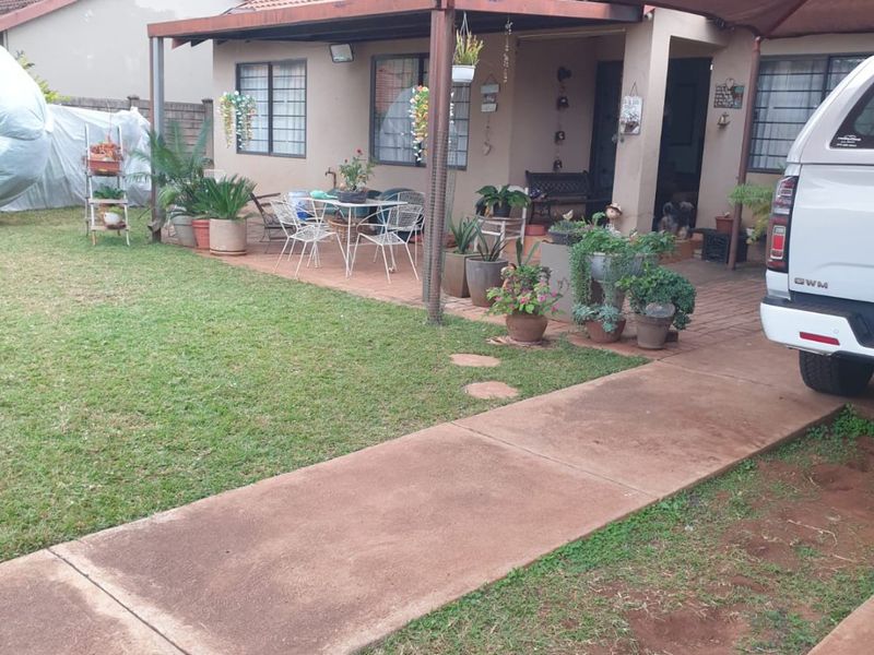3 bedroom house for sale - Photo 8