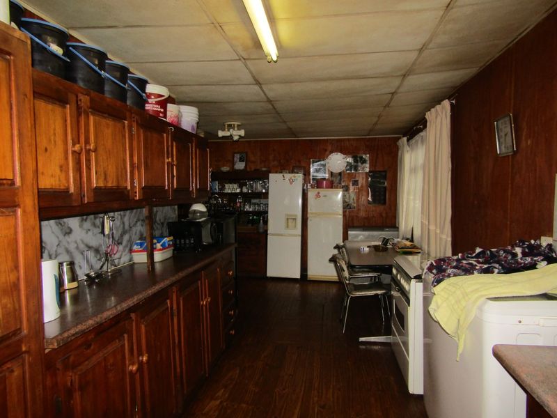 Charming Northam Farm Home with Plenty of Space - Photo 2