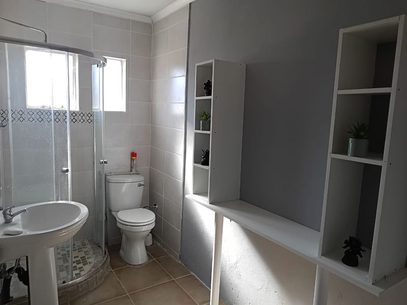 1-Bedroom Flat to Rent – Peaceful Farm Living in Kameelfontein Landgoed - Photo 4