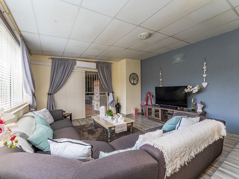 Spacious Family Living with Solar Convenience & Scenic Views - Photo 3
