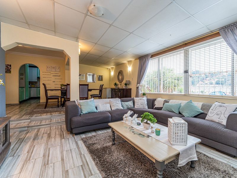 Spacious Family Living with Solar Convenience & Scenic Views - Photo 2