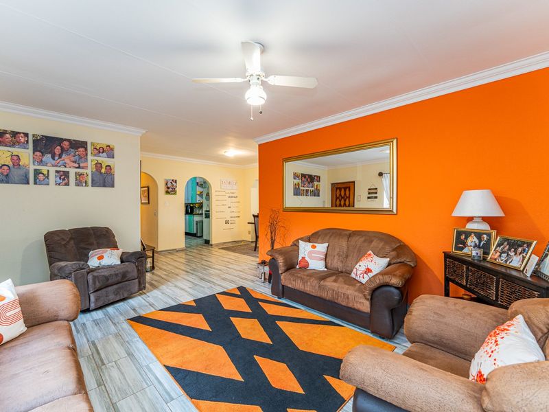 Spacious Family Living with Solar Convenience & Scenic Views - Photo 7