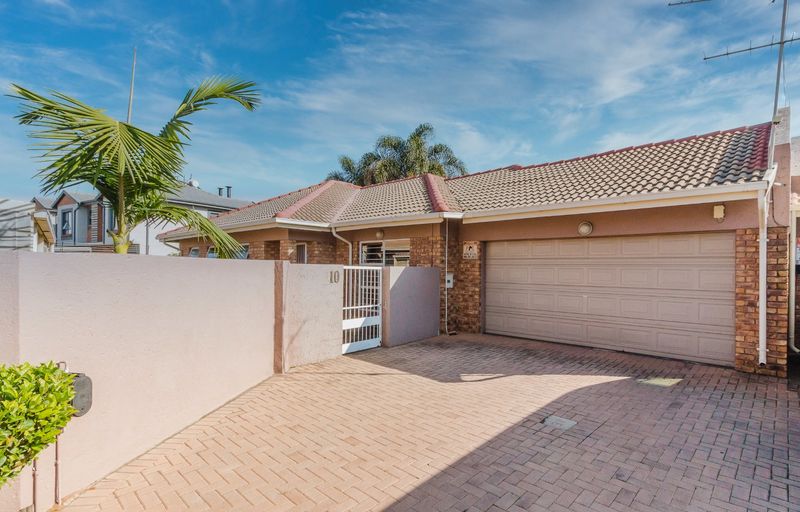 Charming Terenure family home with privacy