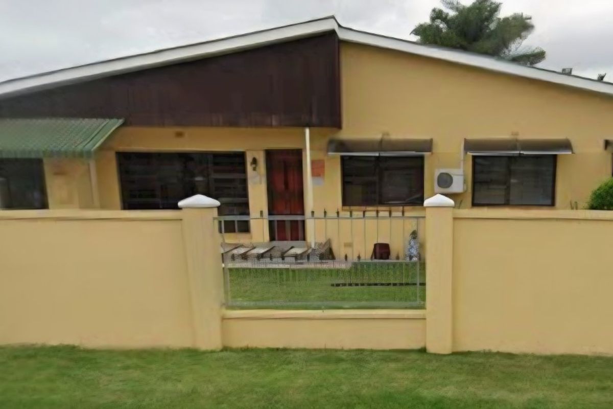 Beautiful and cozy family home in sought-after Manor Heights, Despatch. - Photo 5