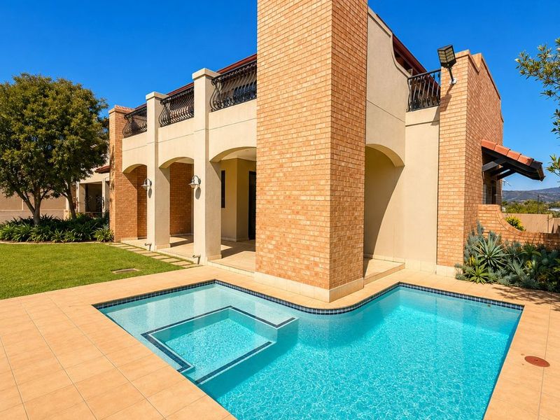 5 Bed House in Avianto Estate for Rent - Photo 4