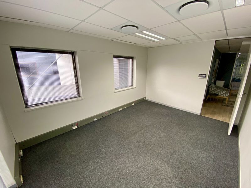 P-Grade Office Suite Available In Midrand - Photo 4