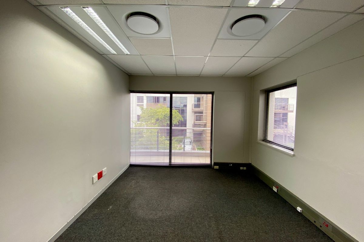P-Grade Office Suite Available In Midrand - Photo 3