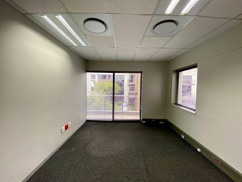 P-Grade Office Suite Available In Midrand - Photo 3