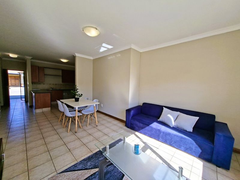 Cozy Secure living in Gated Complex in Sinoville - Photo 5