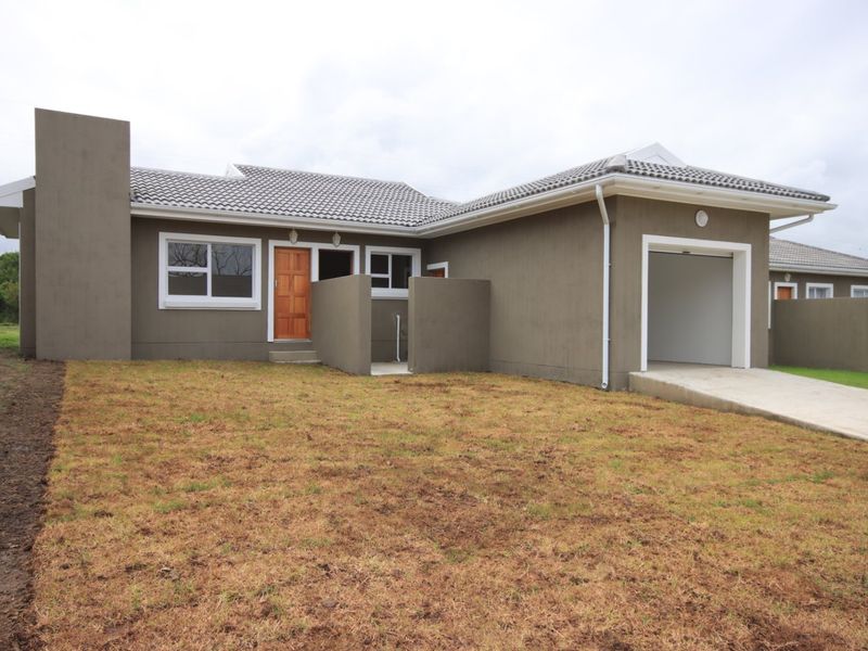 Chic Kidds Beach Home with Solar and Borehole - Photo 2