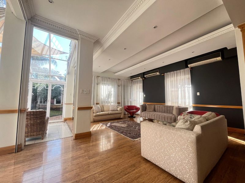 Timeless Double-Storey Family Home with Pool & Private Garden Oasis - Photo 8