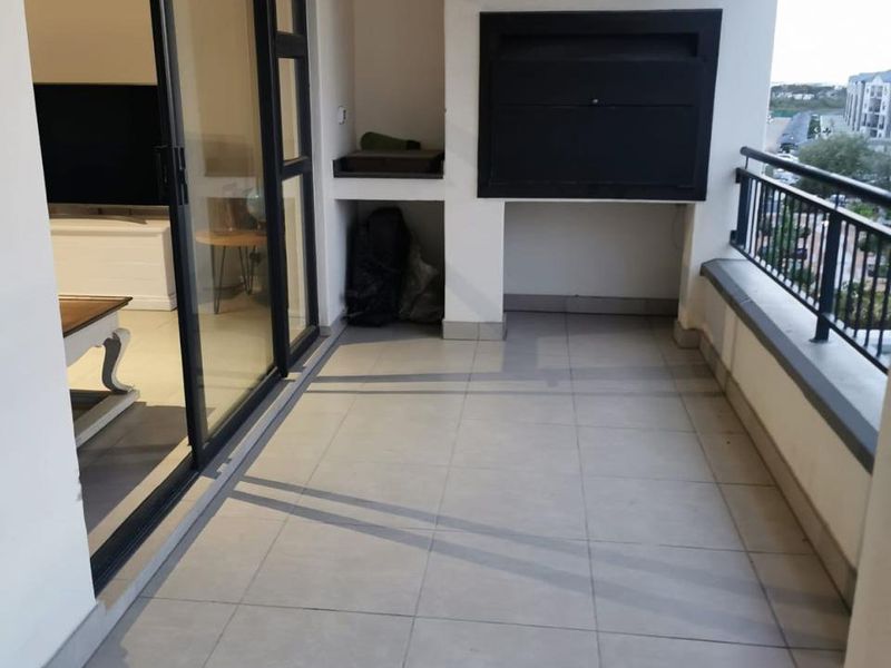Modern 2-Bedroom Penthouse in The Huntsman Lifestyle Estate. - Photo 3