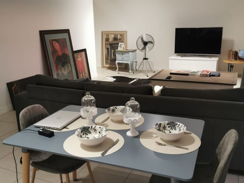 Spacious, Modern 2-Bedroom Penthouse Apartment in The Huntsman Lifestyle Estate. - Photo 5