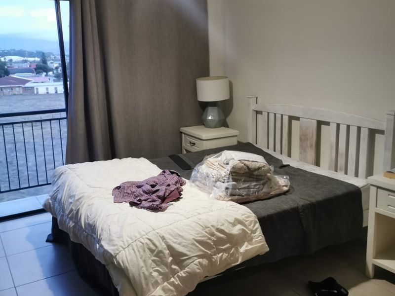 Spacious, Modern 2-Bedroom Penthouse Apartment in The Huntsman Lifestyle Estate. - Photo 9