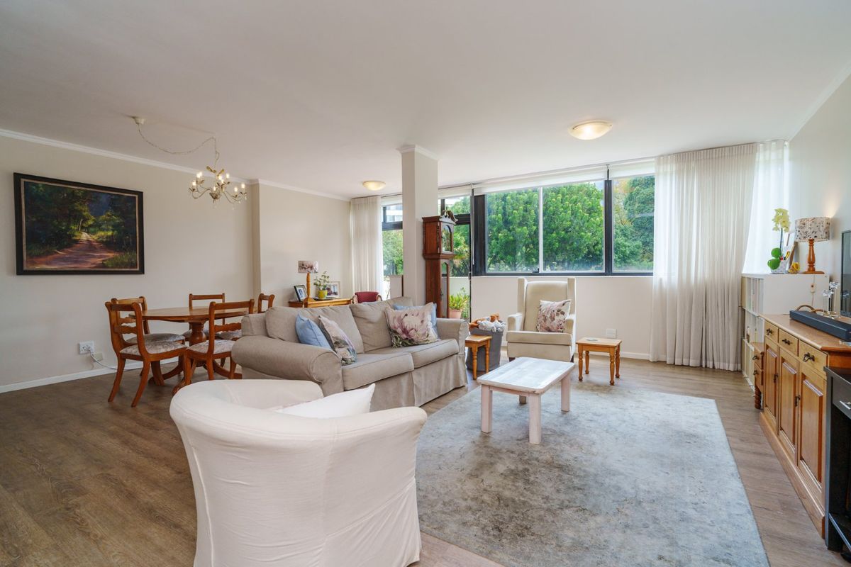 Rare Ground-Floor Living in Claremont Upper - Photo 2