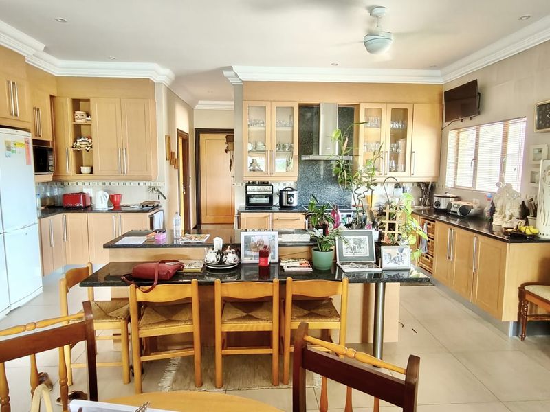 Experience refined estate living in this immaculate full-title home - Photo 6
