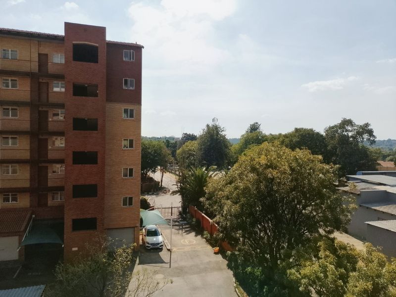Studio Apartment for Sale – Die Wilgers, Pretoria. - Photo 10