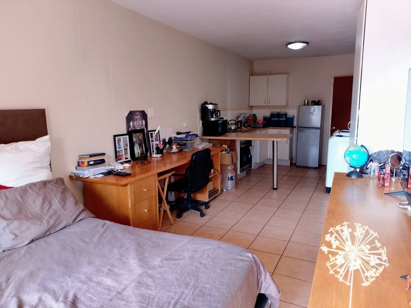 Studio Apartment for Sale – Die Wilgers, Pretoria. - Photo 2